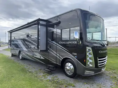 ***Consignation / Payez une seule taxe !!*** Superbe motorisé classe A 2022 Thor Motor Coach Challen...