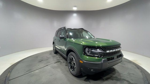 2025 Ford Bronco Sport Outer Banks in Cars & Trucks in Strathcona County - Image 2