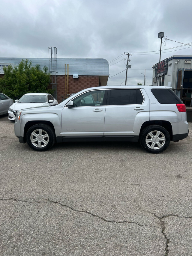 2014 GMC Terrain FWD 4dr SLE-1 in Cars & Trucks in Kitchener / Waterloo - Image 3