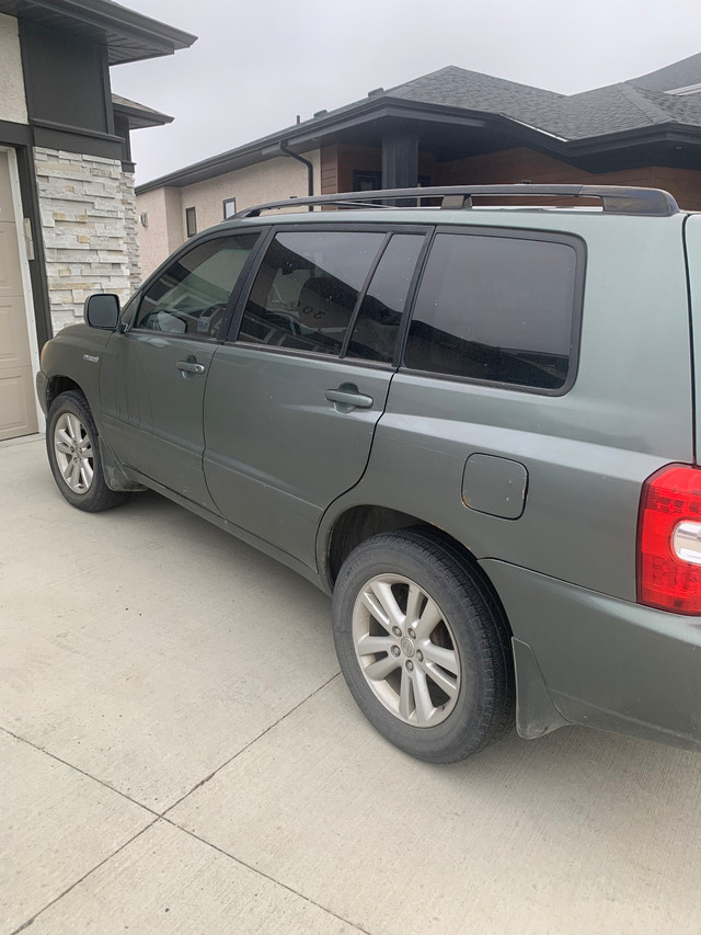 2007 Toyota Highlander Basic in Cars & Trucks in Winnipeg - Image 2