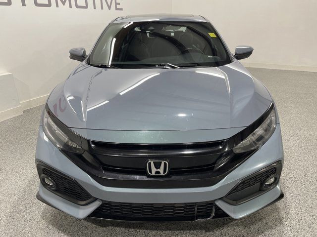 2018 Honda Civic Hatchback Sport Touring l Heated Leather l in Cars & Trucks in Moose Jaw - Image 2