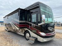  2018 Tiffin Allegro Bus 40SP Motorisé classe A 2018 Tiffin Alle