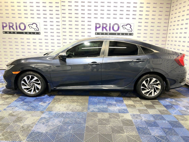 2020 Honda Civic Sedan in Cars & Trucks in Ottawa - Image 2