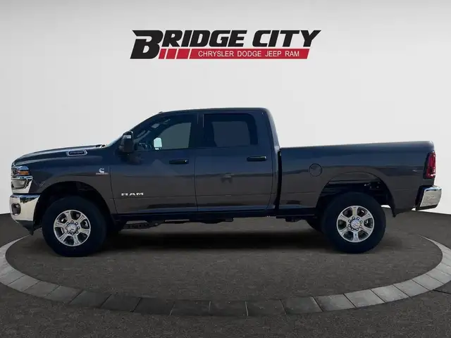 2025 RAM 2500 Big Horn - Diesel Engine dans Autos et camions dans Lethbridge - Image 3