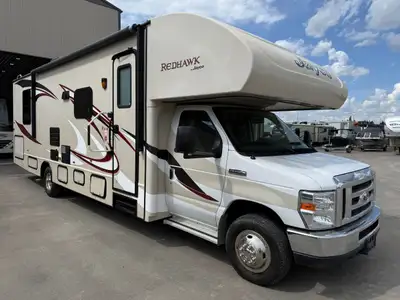 The 2014 Jayco Redhawk 29XK is a Class C motorhome built on a Ford E-450 chassis, powered by a 6.8-l...