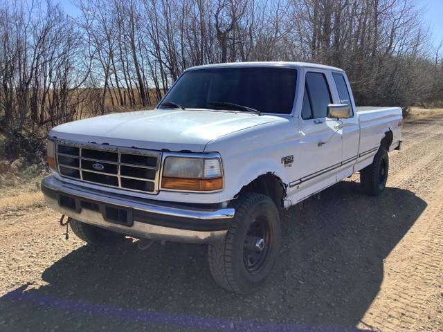 1996 Ford F250 in Cars & Trucks in Edmonton