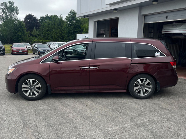 2016 Honda Odyssey Touring - LTHR! NAV! BACK-UP CAM! BSM! DVD! 8 in Cars & Trucks in Kitchener / Waterloo - Image 2