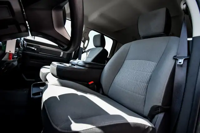 2023 Ram 1500 Classic SLT • POWER SEAT • REAR CAM in Cars & Trucks in Cornwall - Image 25