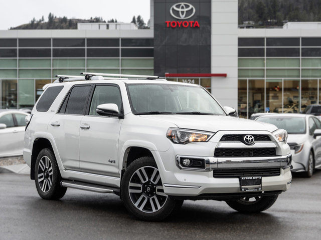 2019 Toyota 4Runner Limited | 3RD ROW/7PASS | SUNROOF | LEATHER in Cars & Trucks in Kelowna - Image 2