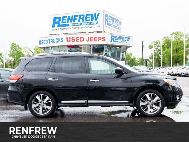 2015 Nissan Pathfinder Platinum 4x4, Rear DVD, Sunroof in Cars & Trucks in Calgary