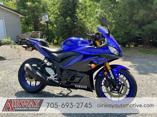 2019 Yamaha R3 Certified One Owner in Cars & Trucks in Sudbury