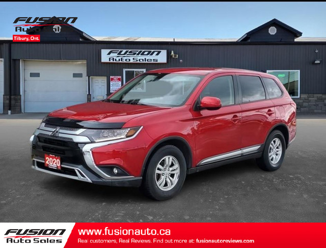 2020 Mitsubishi Outlander ES-AWD-7PASS THIRD ROW-REAR CAMERA-BLU in Cars & Trucks in Leamington