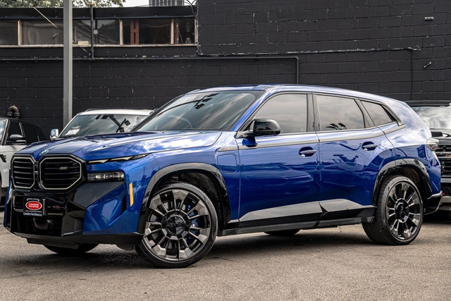 2023 BMW XM PLUG-IN HYBRID|M POWER PKG | CARBON FIBER PKG | CLEA in Cars & Trucks in City of Toronto - Image 2
