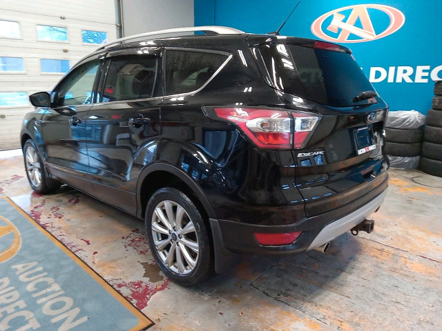 2017 Ford Escape Titanium GREAT PRICE!!!! DON'T MISS OUT!!!! in Cars & Trucks in Bedford - Image 3