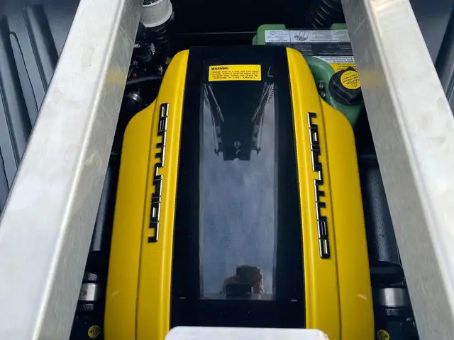 2021 Centurion Ri245 in Powerboats & Motorboats in Kelowna - Image 21