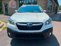 AWD! Fuel Efficient 2.5Ltr Auto! Sunroof! Backup Camera! Dual Zone AC! Heated Seats! Heated Steering... (image 1)