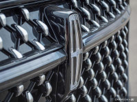 Sunroof, Cooled Seats, Premium Audio, Navigation, Wireless Charging! Very few crossover SUVs come cl... (image 9)