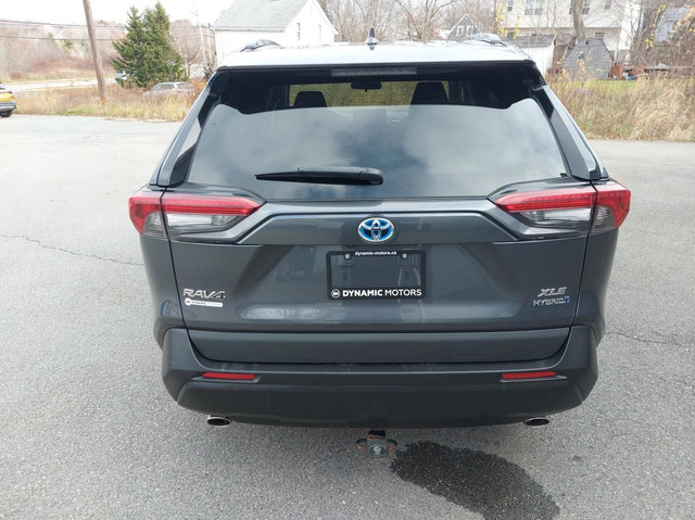 2020 Toyota RAV4 Hybrid XLE AWD! ONE OWNER! SUNROOF! DEALER SERV in Cars & Trucks in Bedford - Image 4