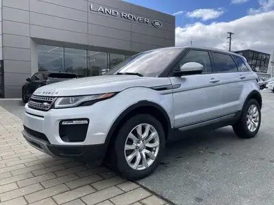 THIS VEHICLE COMES WITH AN ADDITIONAL SET OF WINTER TIRES AND RIMS! The 2019 Range Rover Evoque SE i...