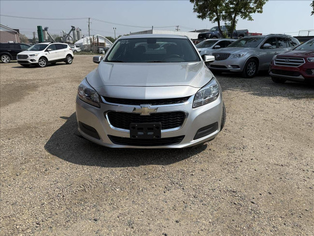 2015 Chevrolet Malibu 1LT in Cars & Trucks in Saskatoon - Image 2