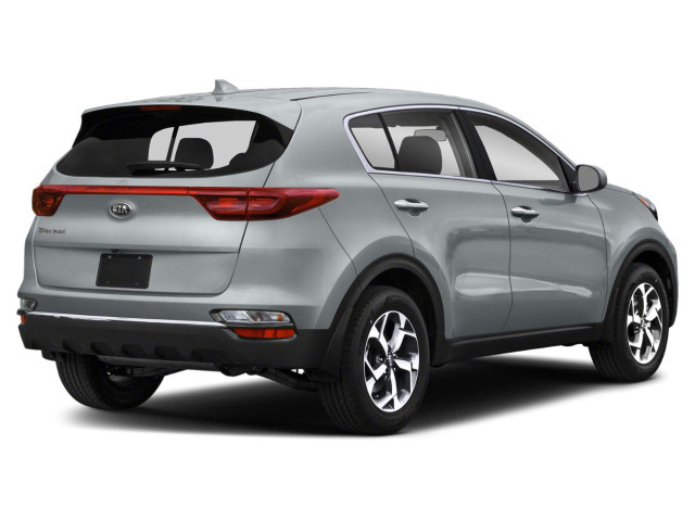 2020 Kia Sportage in Cars & Trucks in Ottawa - Image 4