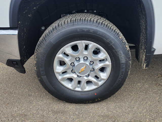 2025 Chevrolet Silverado 3500HD True North Edition 6'6 FOOT BOX  in Cars & Trucks in St. Albert - Image 4