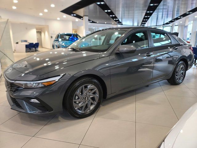 2025 Hyundai ELANTRA Preferred in Cars & Trucks in Calgary