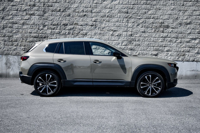 2024 Mazda CX-50 TURBO • LOW MILEAGE • SUNROOF • COOLED LEATHER in Cars & Trucks in Cornwall - Image 2