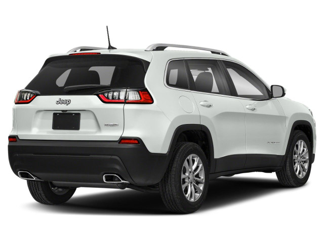 2021 Jeep Cherokee in Cars & Trucks in Chatham-Kent - Image 3