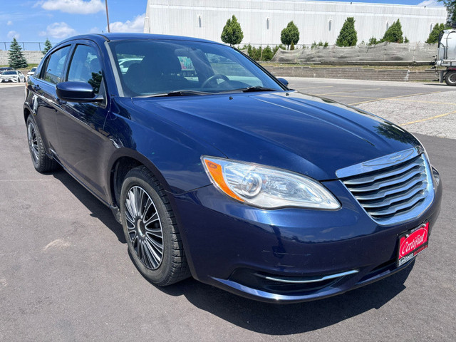 2014 Chrysler 200 Touring 2dr Convertible Automatic in Cars & Trucks in Mississauga / Peel Region - Image 4