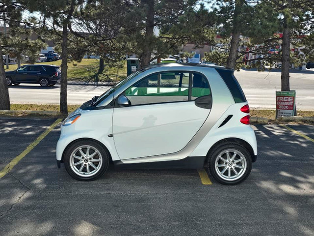 SMART FORTWO PURE | PANOROOF | HTD SEATS | AC | NO ACCIDENTS |  in Cars & Trucks in Mississauga / Peel Region - Image 2