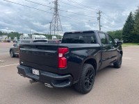 Fog Lights, Aluminum Wheels, Remote Start, EZ Lift Tailgate, Forward Collision Alert! A versatile be... (image 4)