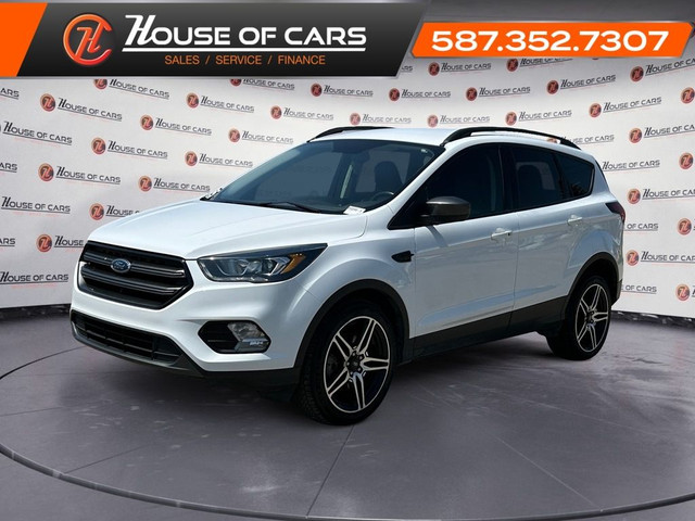 2019 Ford Escape SEL / Heated Leather Seats / Navigation System in Cars & Trucks in Calgary