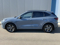 POWER LIFTGATE, HEATED STEERING WHEEL, BLIND SPOT MONITOR, LANE DEPARTURE WARNING, CROSS-TRAFFIC ALE... (image 1)