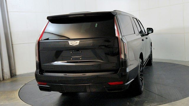 2022 Cadillac Escalade ESV Sport Platinum in Cars & Trucks in Winnipeg - Image 4