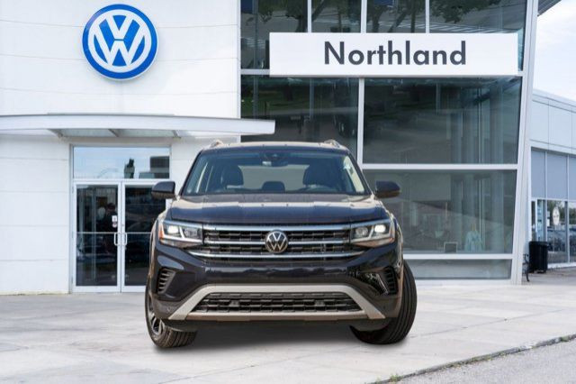 2023 Volkswagen Atlas Highline in Cars & Trucks in Calgary - Image 2