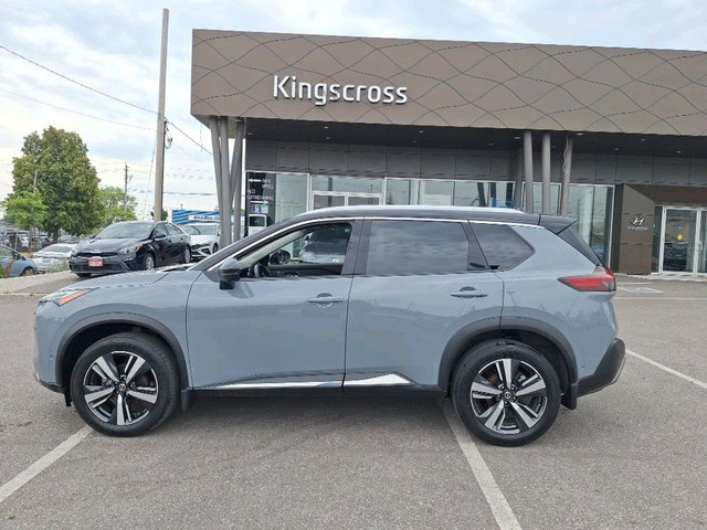 2021 Nissan Rogue Platinum Platinum CVT in Cars & Trucks in City of Toronto - Image 2