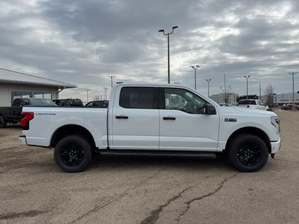 2025 Ford F-150 Lightning XLT 311A w/MAX TOW, TAILGATE STEP & 2. in Cars & Trucks in Edmonton - Image 2