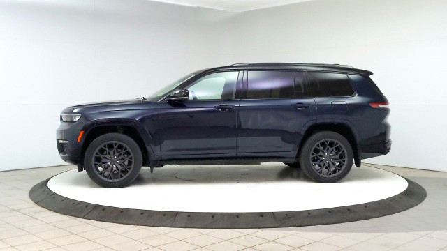 2023 Jeep Grand Cherokee L in Cars & Trucks in Lethbridge - Image 2