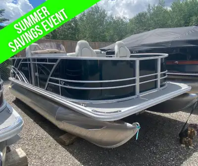 2024 Sylvan Mirage 818 Fish Finished in Emerald Green The Sylvan Mirage 818 Fish is the epitome of a...