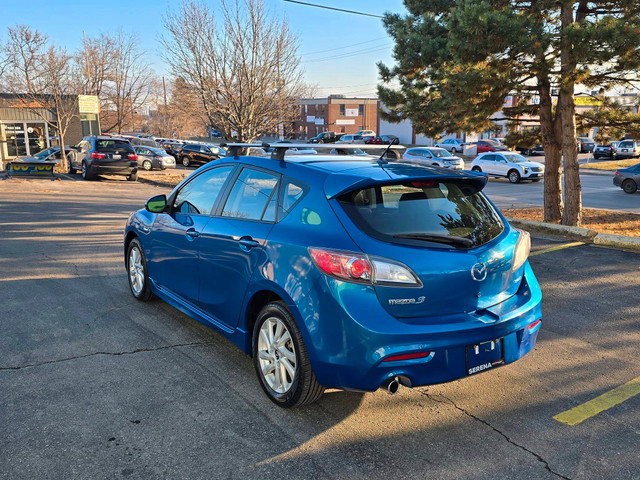 MAZDA 3 GS HATCH | MANUAL | BLUETOOTH | HTD SEATS | NO ACCIDENTS in Cars & Trucks in Mississauga / Peel Region - Image 3