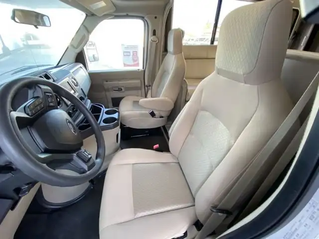 2023 Thor Motor Coach Four Winds 31EV in RVs & Motorhomes in Abbotsford - Image 32