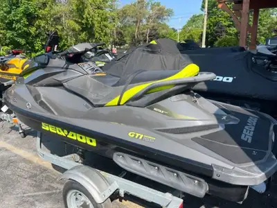 2015 Seadoo Gti 155 Ltd wit trailer. only 80 hours. 2015 Seadoo Gti 155 Ltd wit trailer. only 80 hou...