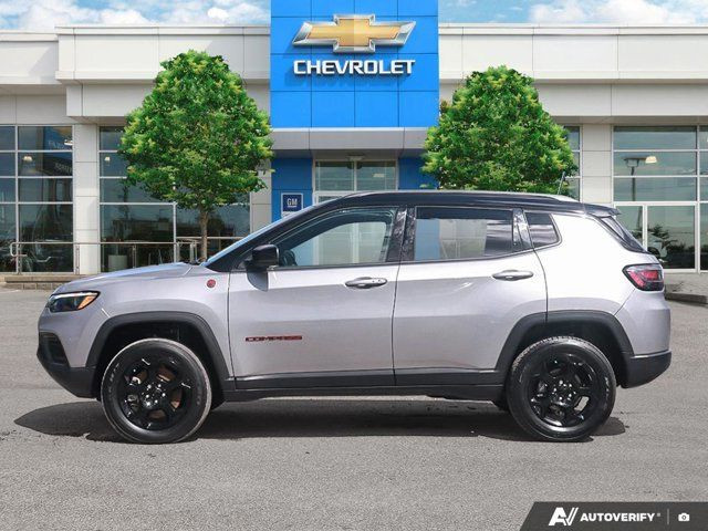 2023 Jeep Compass Trailhawk Elite in Cars & Trucks in Oshawa / Durham Region - Image 2
