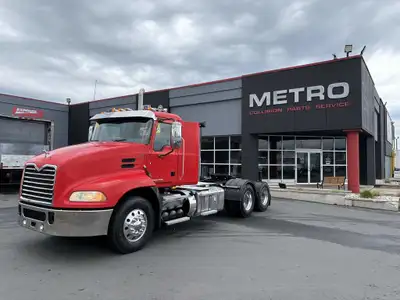 2017 Red Mack CXU613, Mack MP8 Engine, 505 HP/1860 LB-FT, Eaton 18 Speed Manual, 3.25 Ratio, Holland...