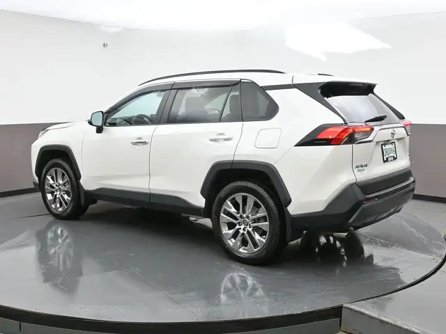 2021 Toyota RAV4 LIMITED in Cars & Trucks in City of Halifax - Image 30