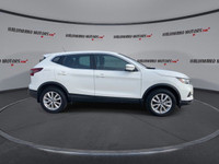 Engine: Gas 4cyl 2.0L L/100Km City: 8.6 L/100Km Hwy: 7.3 Safety Equipment Vehicle Dynamic Control (V... (image 8)