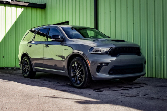2023 Dodge Durango R/T - Navigation - Apple CarPlay in Cars & Trucks in Cornwall