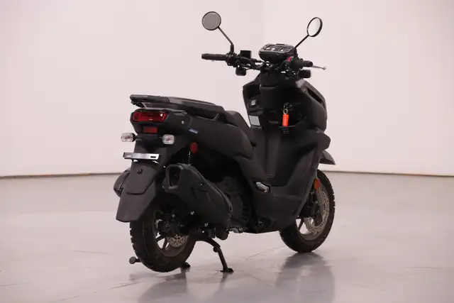2023 Yamaha in Scooters & Pocket Bikes in Winnipeg - Image 46