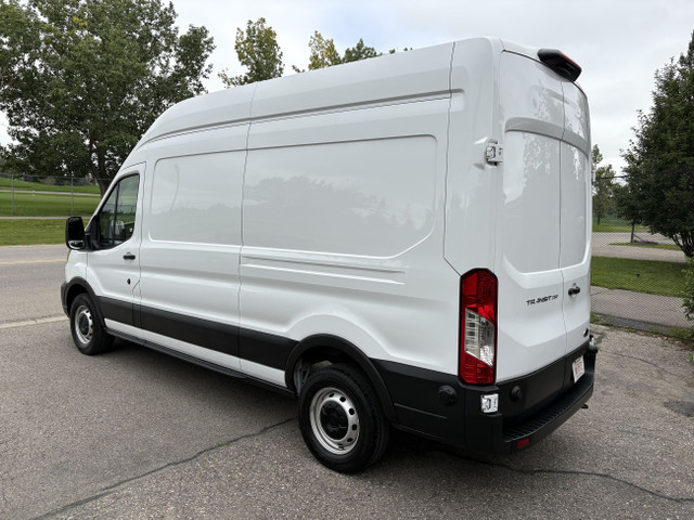 2024 Ford Transit Cargo Van T-250 HIGH ROOF EXTRA LONG 19K !!! in Cars & Trucks in Calgary - Image 4